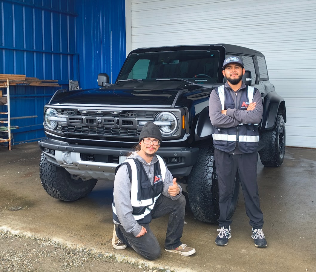 {{ custom_values.service_1 }} in {{custom_values.biz_area_1})