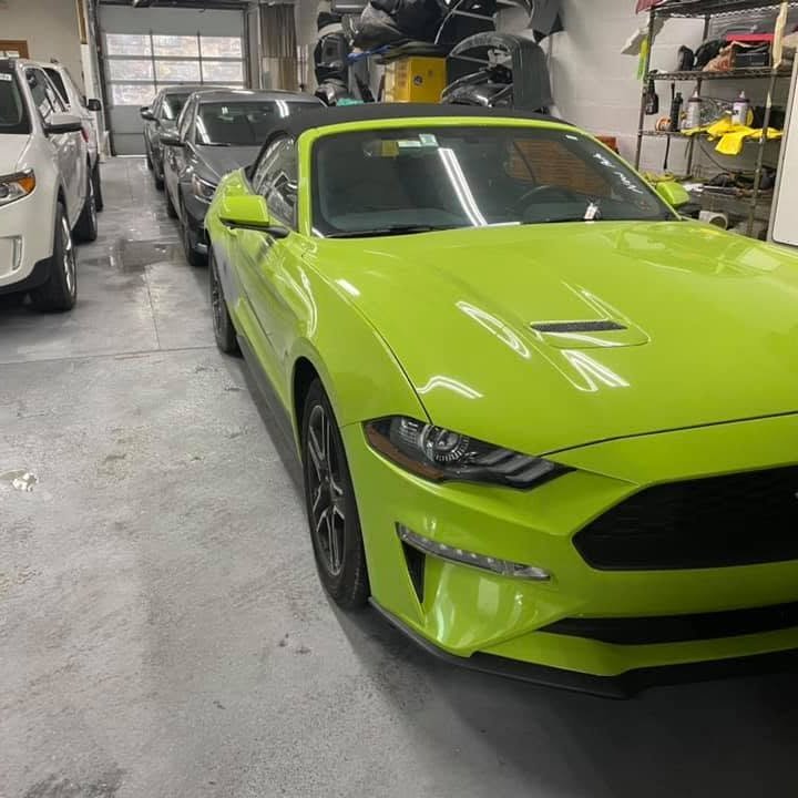 Auto body repair work at New Auto Body Shop Inc, Newark, NJ