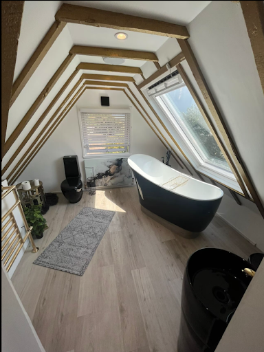 Ocean Zen en-suite bathroom