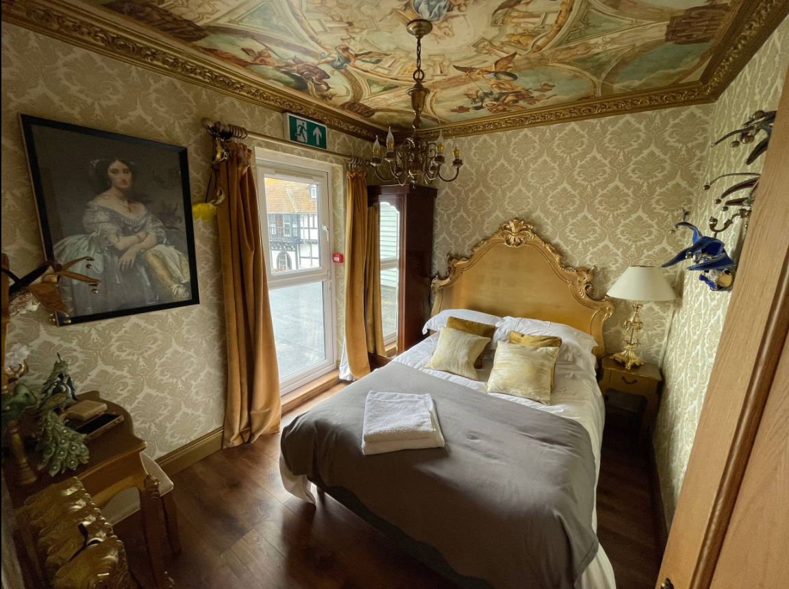 Versailles Palace room