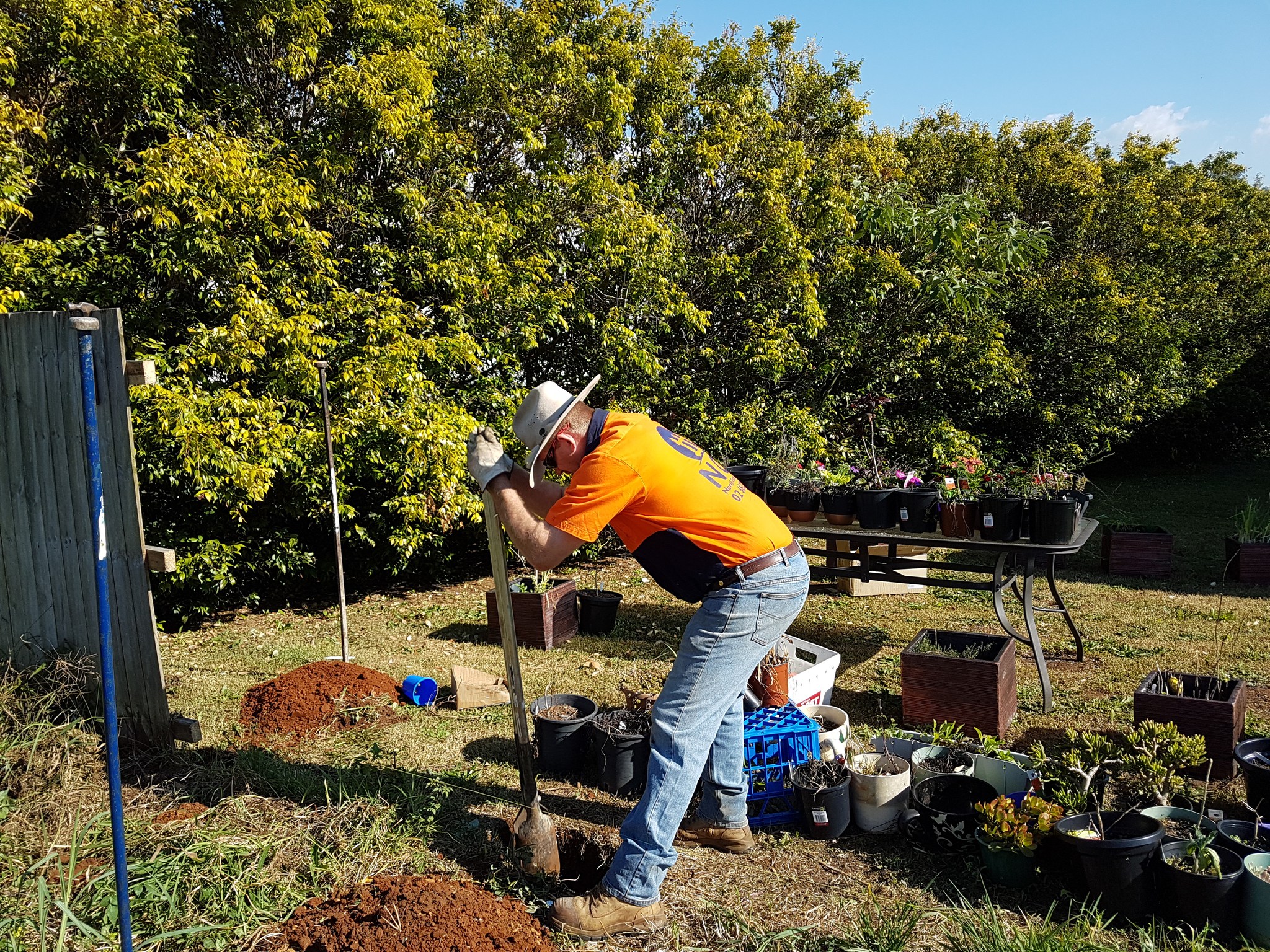 Simon Davis — The Profitable Fencer