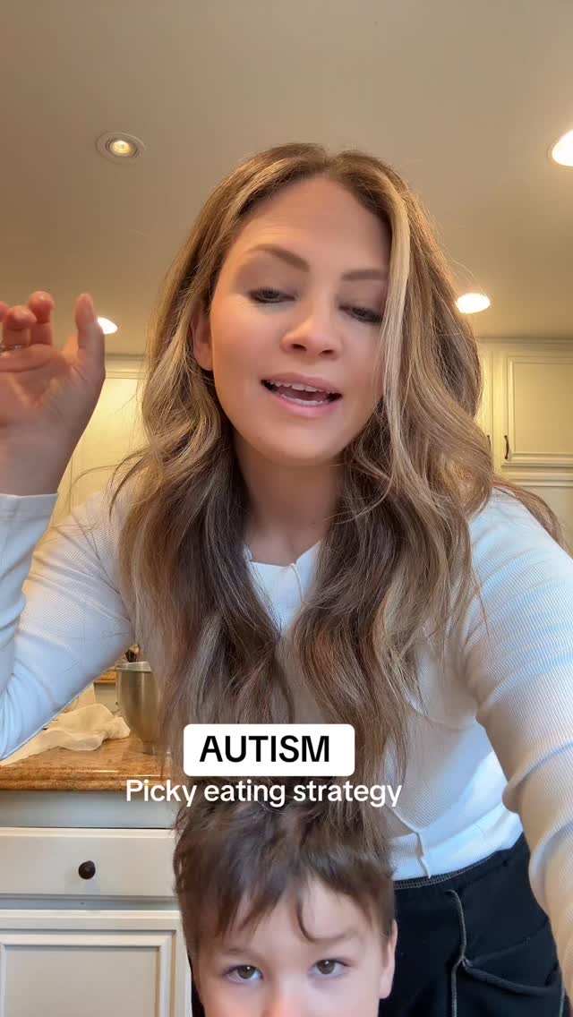 Chelsea Juels (@the_holistic_schoolpsych) Instagram reel: From separate meals to simple family meals