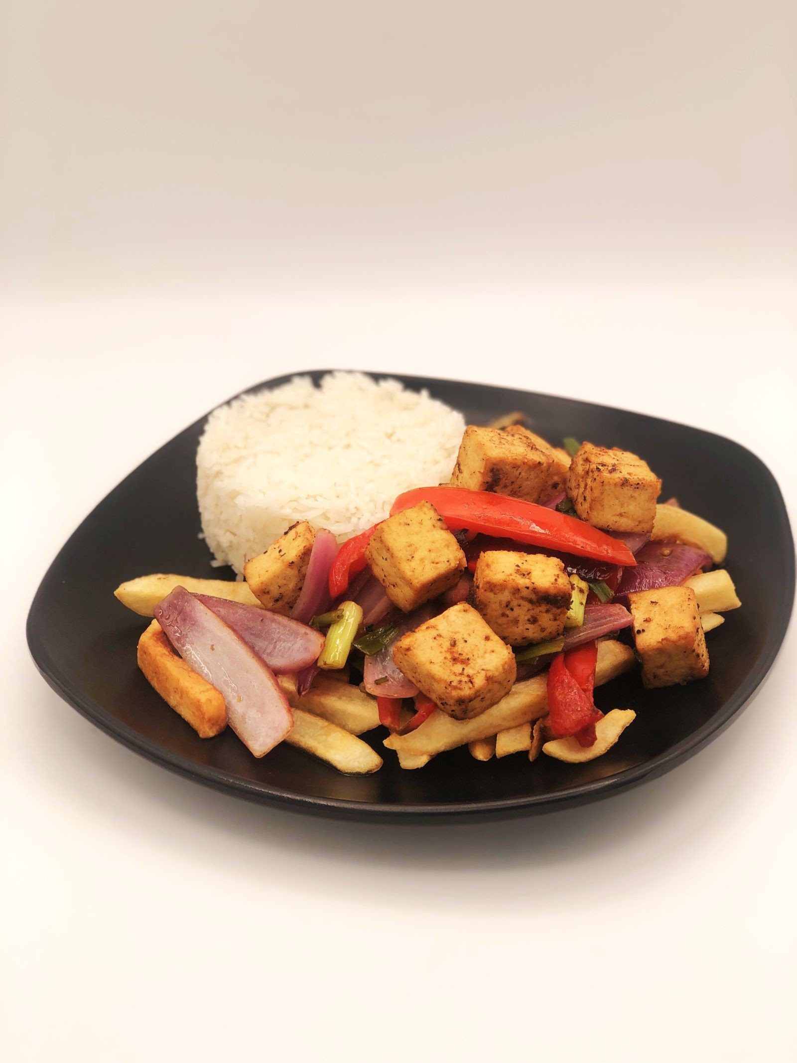 Saltado de Tofu