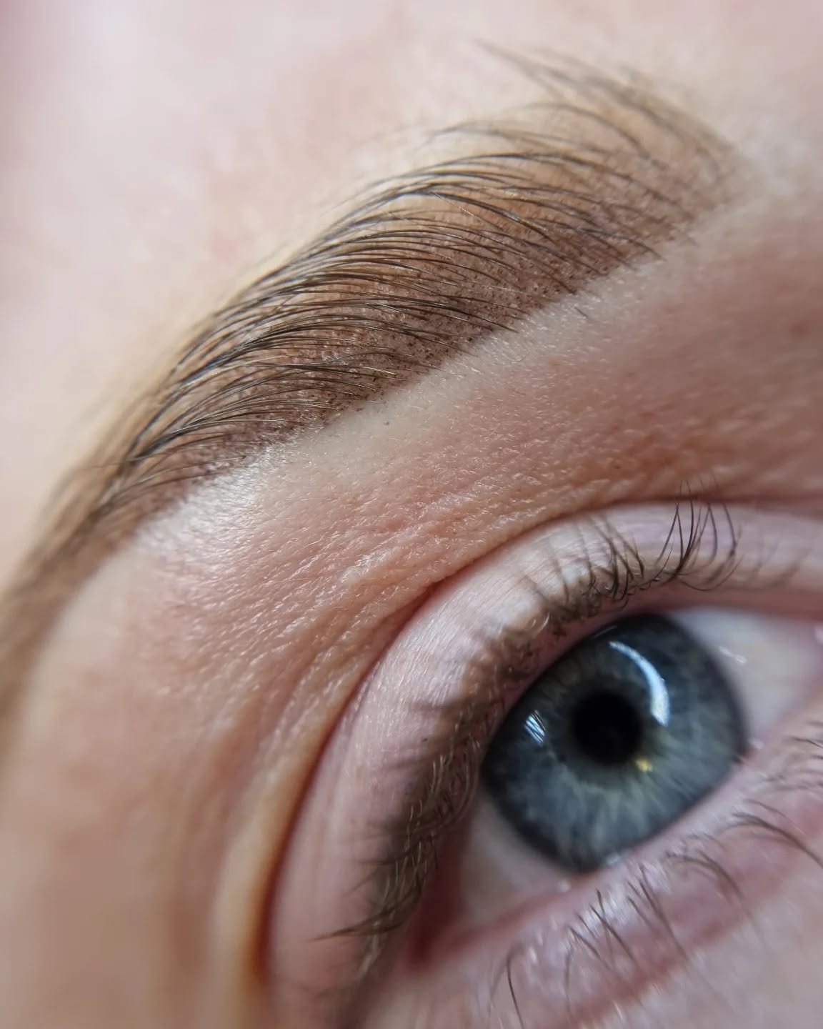 Lash lifting · detail