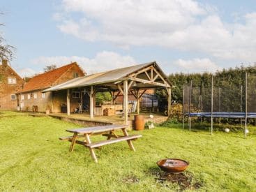 Pavilion Construction in Indianapolis