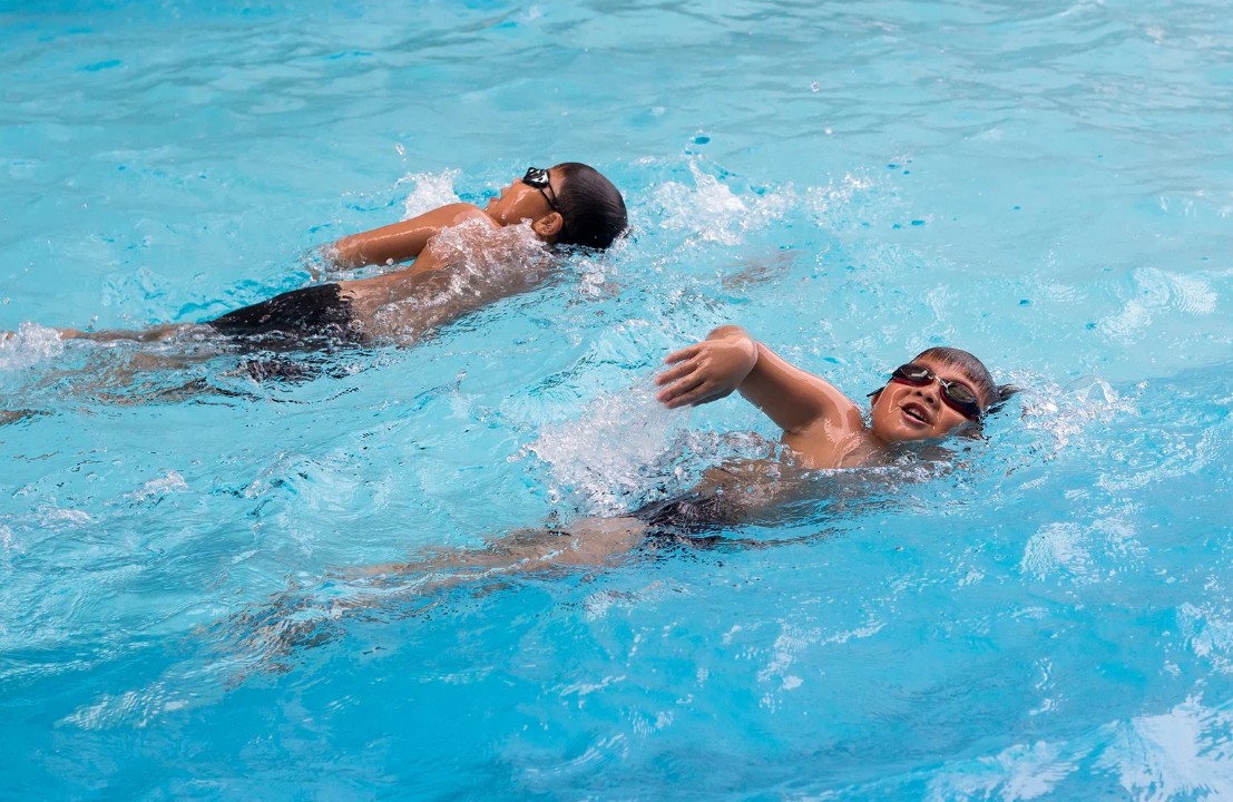 Home swimming lessons in Montreal