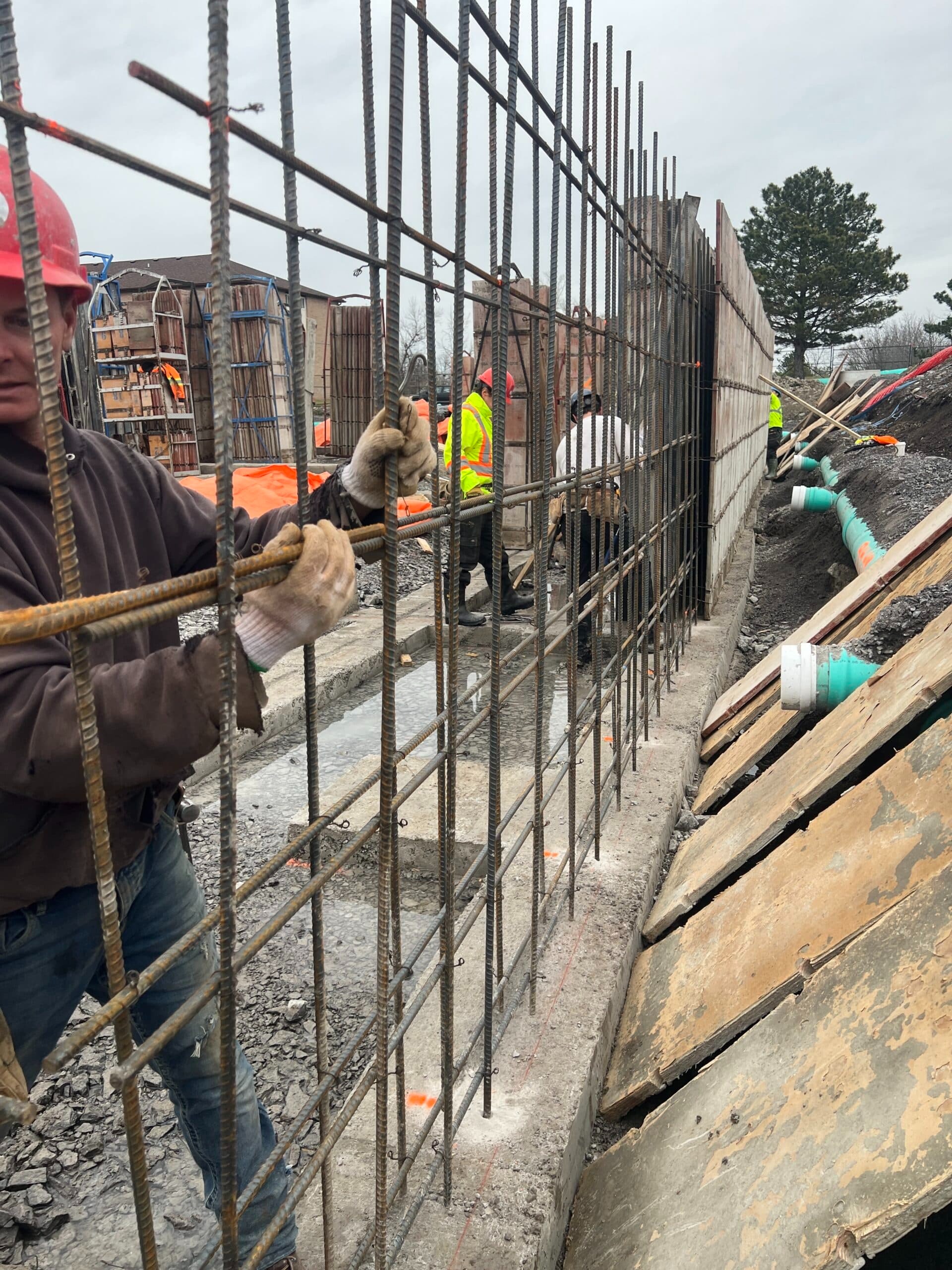 Klaver Concrete crew on a foundation job