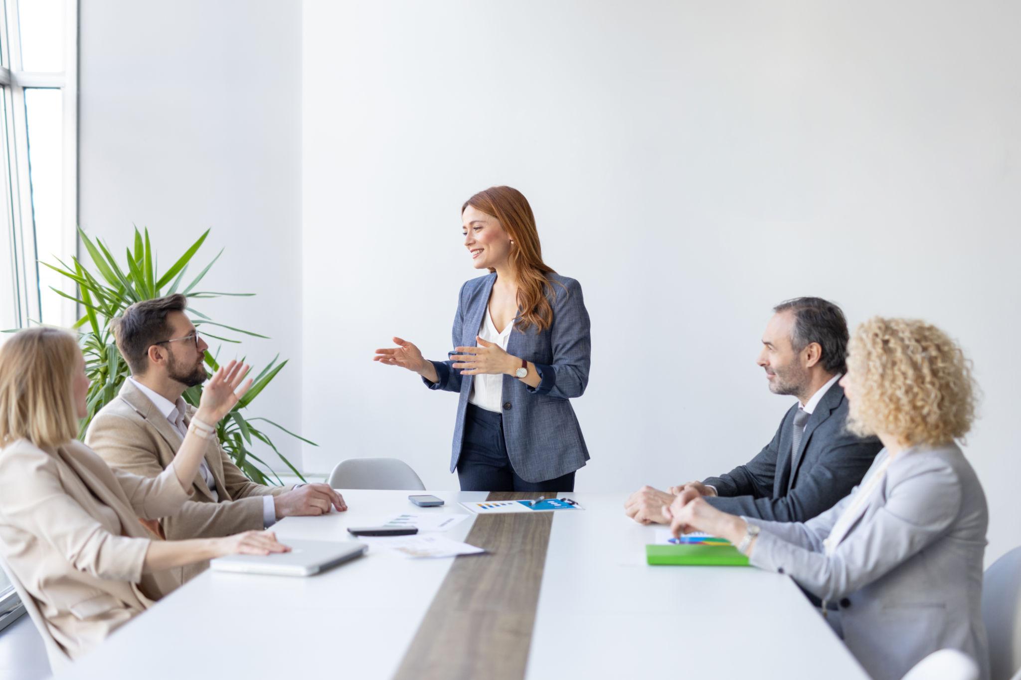 clases de inglés para negocios con adultos en Ecuador