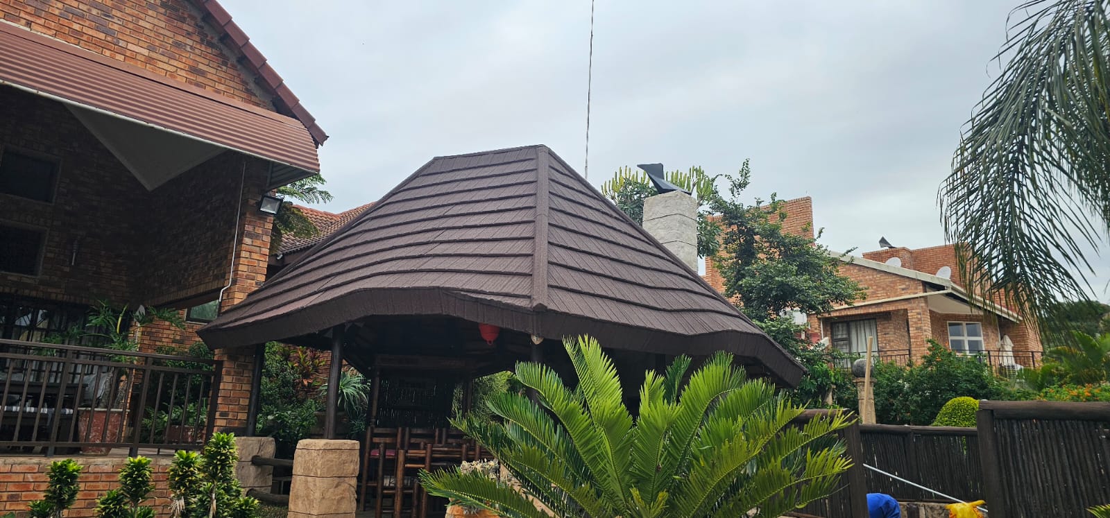 Modern Harvey Tile roofing installation by Xidulu specialists