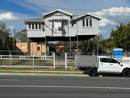 {{ custom_values.service_1 }} in {{custom_values.biz_area_1})