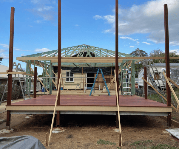 Banyo Deck Construction