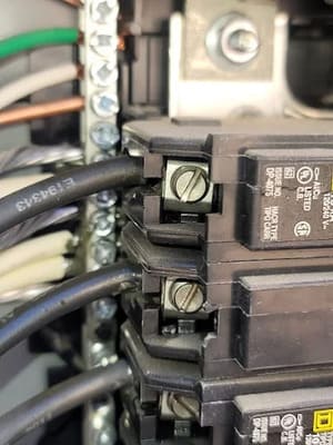 {{ custom_values.service_2 }} in {{custom_values.area_7})