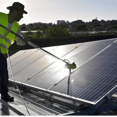 Gutter Cleaning in Greater Sacramento Area