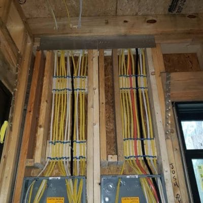 {{ custom_values.service_2 }} in {{custom_values.area_2})