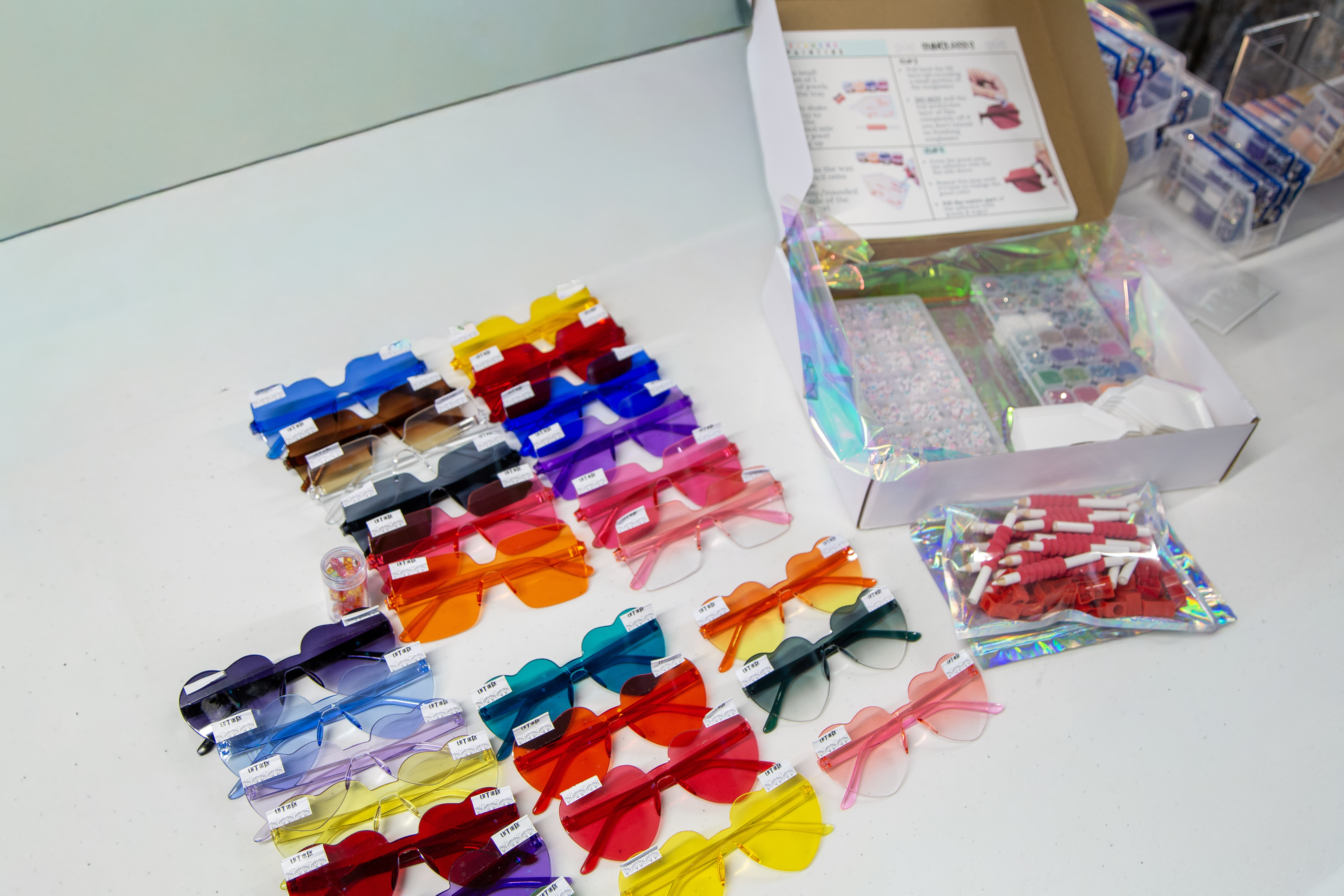Bulk DIY Diamond Painting Sunglasses Kit (25 Pack) | Group Craft Activity | Party Craft Kit