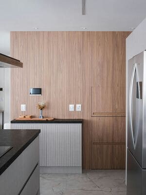 {{ custom_values.service_1 }} in {{custom_values.area_5})