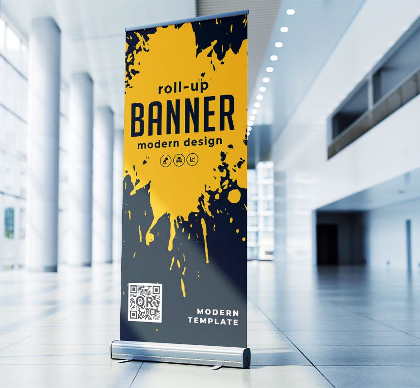 Retractable roller banner display