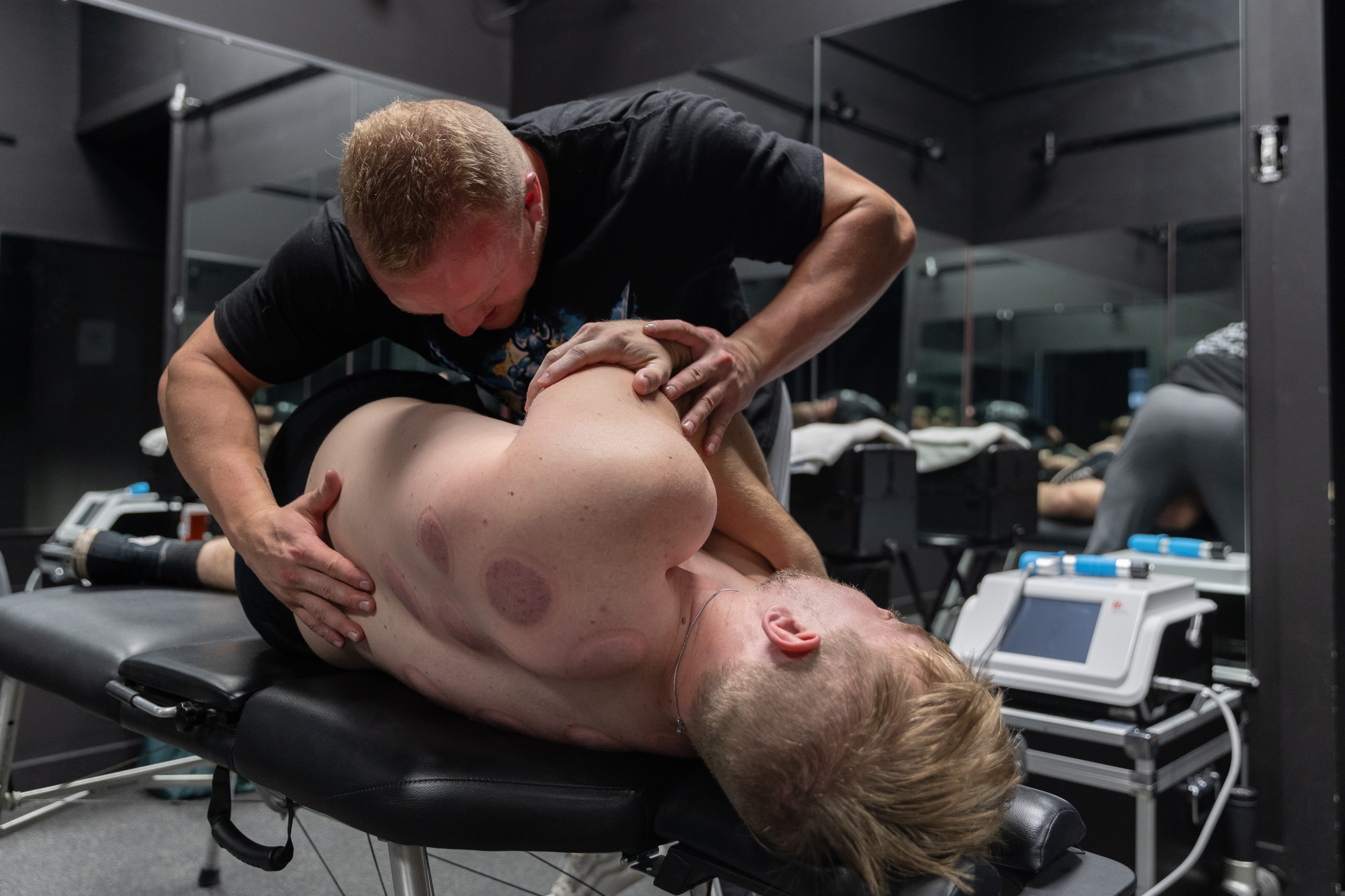 ChiroFlex performance treatment at Iron Physique Gym Rochester