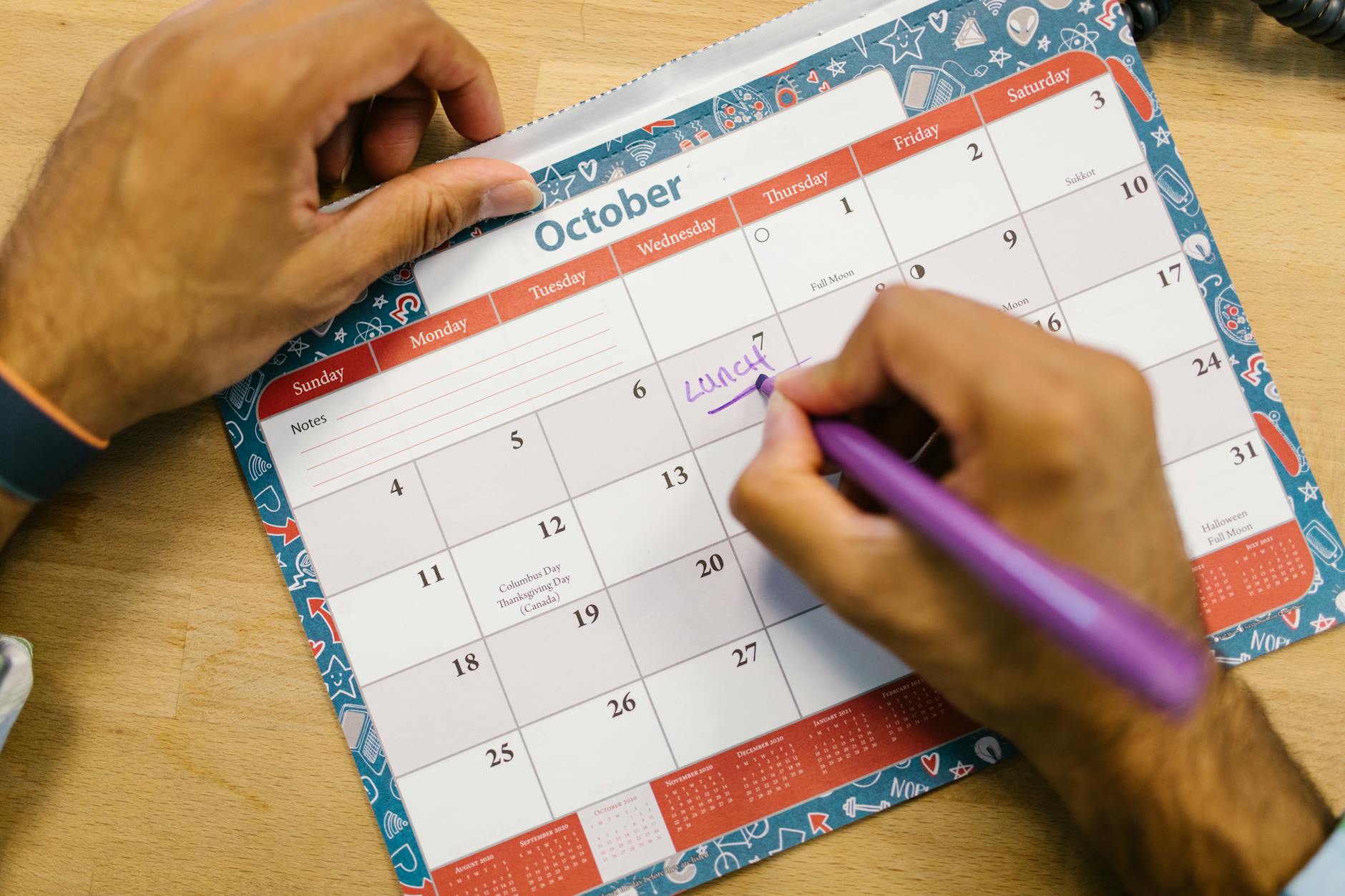 Stop Losing Jobs to Phone Tag: Calendar Automation for Local Businesses