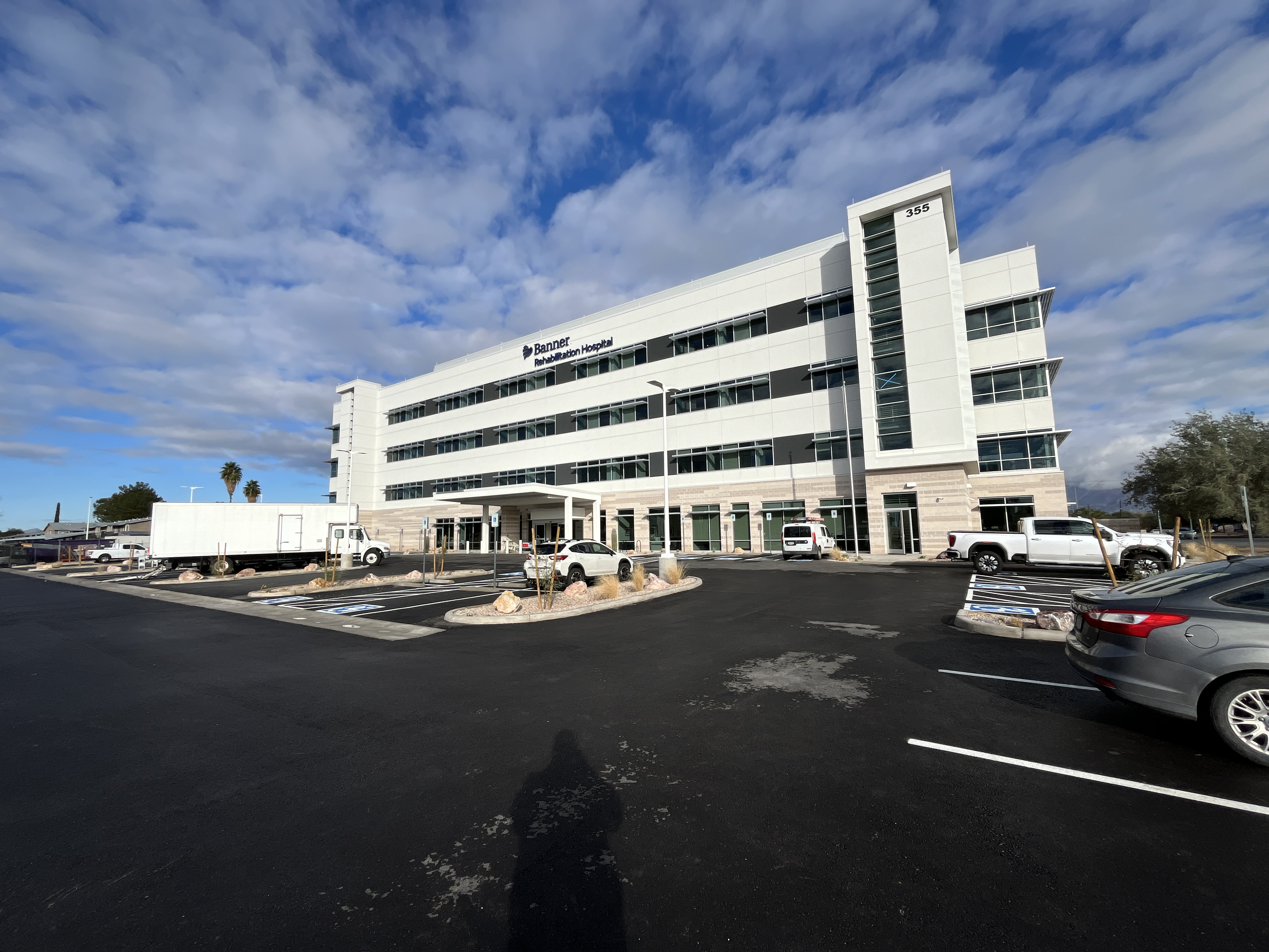 Banner Rehabilitation Hospital, finished exterior