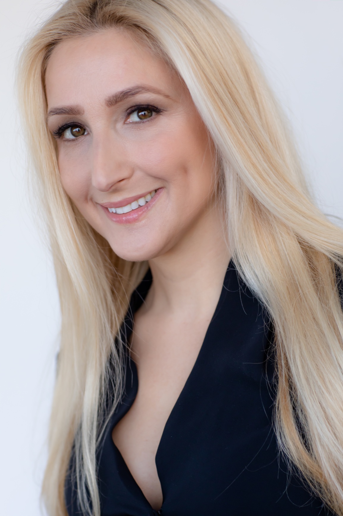 Symantha Ferares, Mortgage Loan Originator at Virtue Funding, LLC