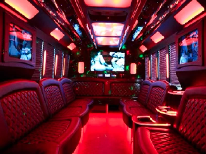 OC Luxury Limos gallery photo 7