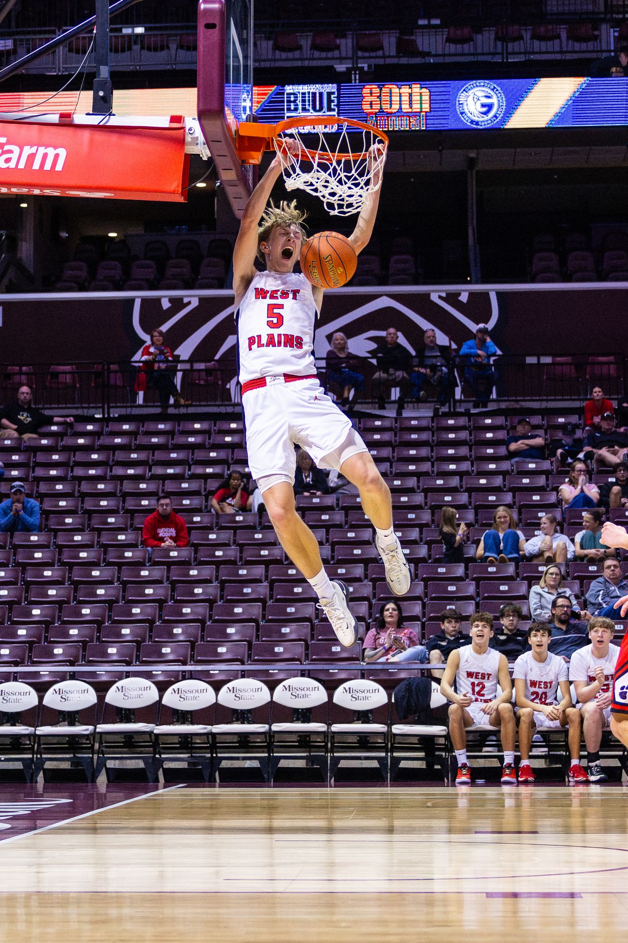 Professional high school basketball photography