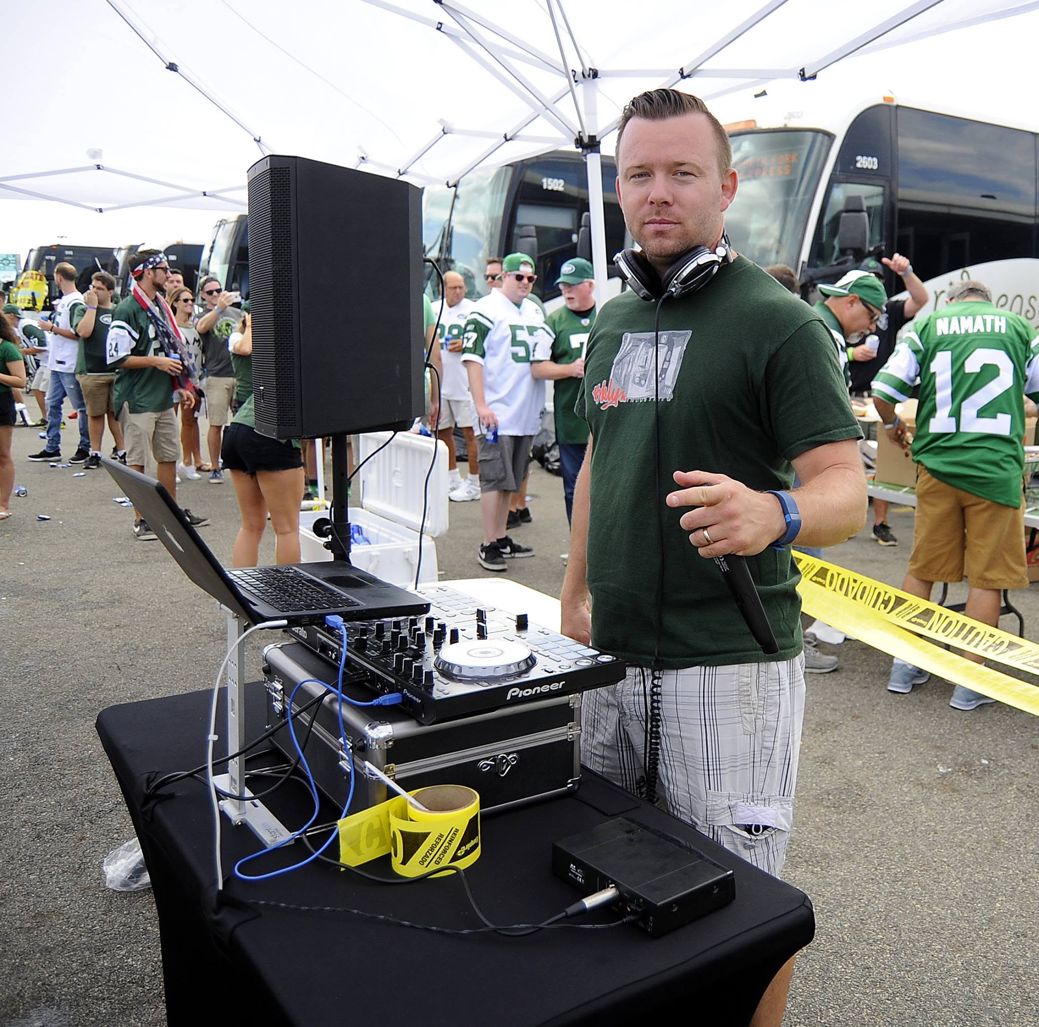 Island Tailgate experience photo 6