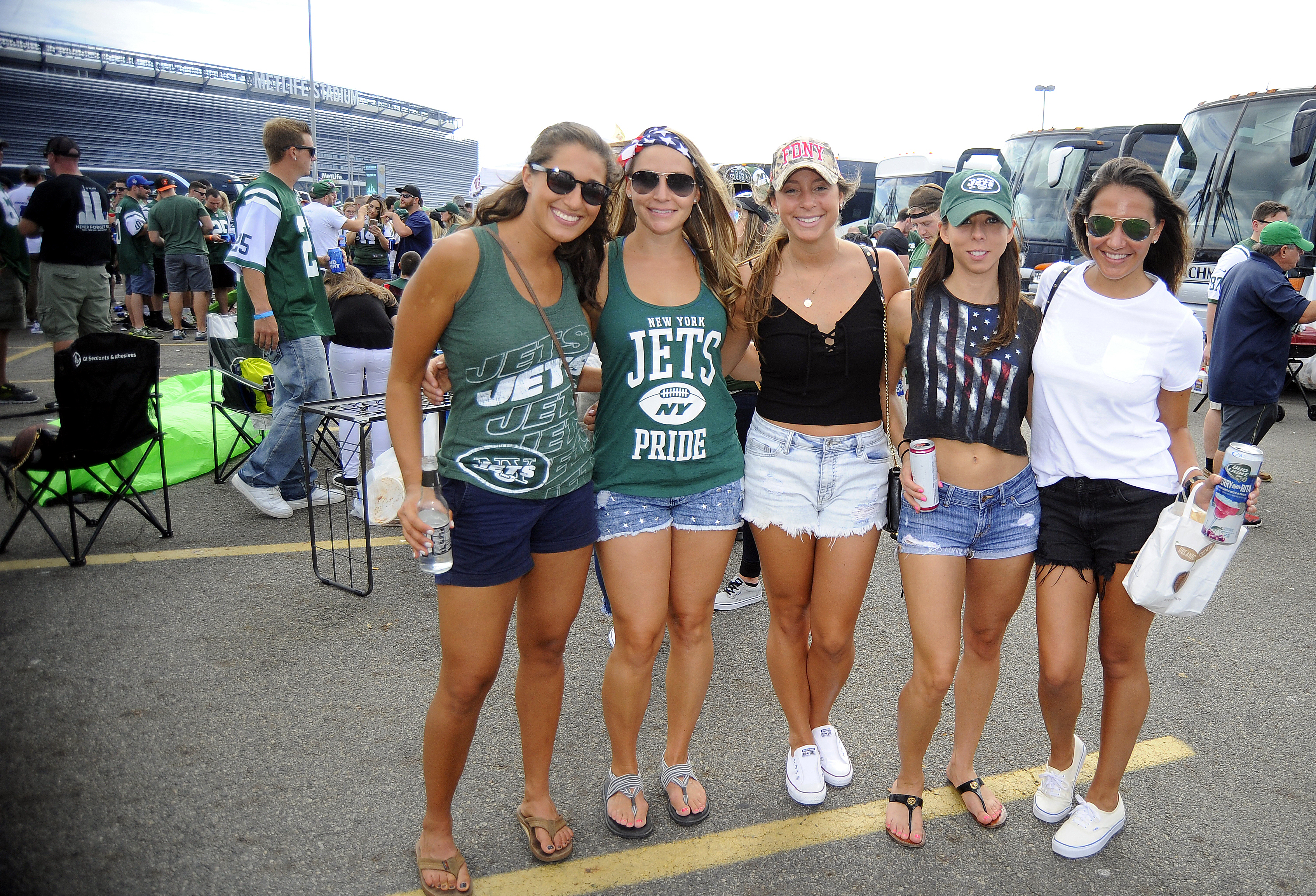 Island Tailgate experience photo 14
