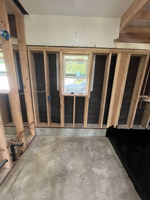 {{ custom_values.service_4 }} in {{custom_values.area_4})