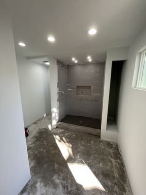 {{ custom_values.service_3 }} in {{custom_values.area_4})