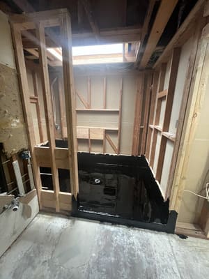 {{ custom_values.service_4 }} in {{custom_values.area_4})