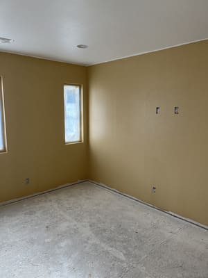 {{ custom_values.service_4 }} in {{custom_values.area_4})