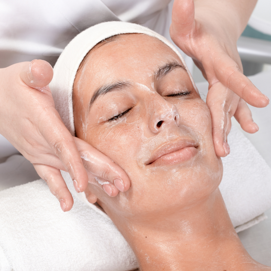 Hydrating Facial