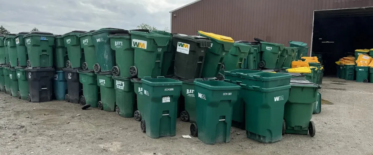 trash can cleeaning