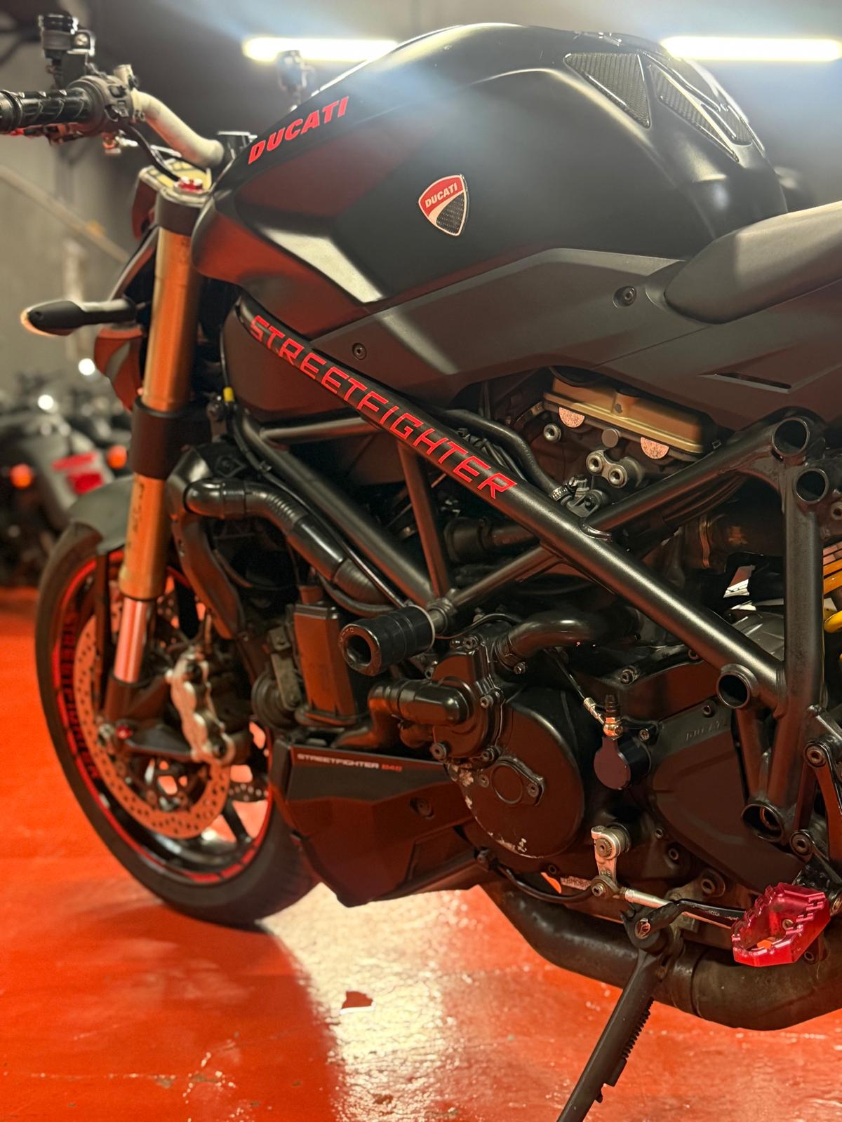 Ducati Streetfighter 848 - Image 3