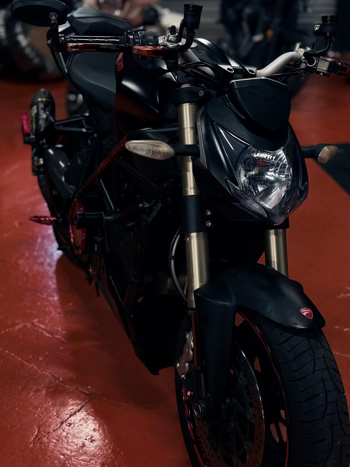 Ducati Streetfighter 848 - Image 7