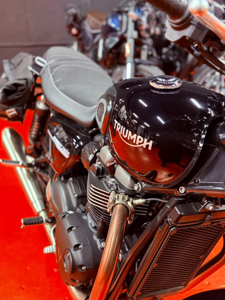 2019 Triumph Street Twin - Image 1
