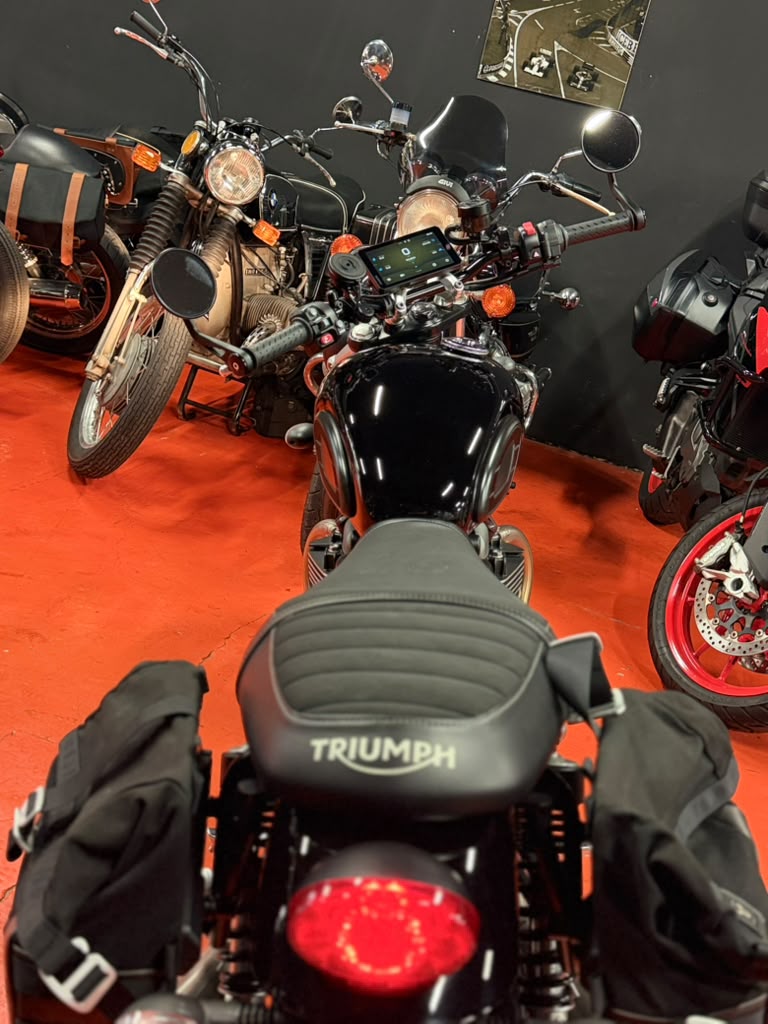 2019 Triumph Street Twin - Image 3