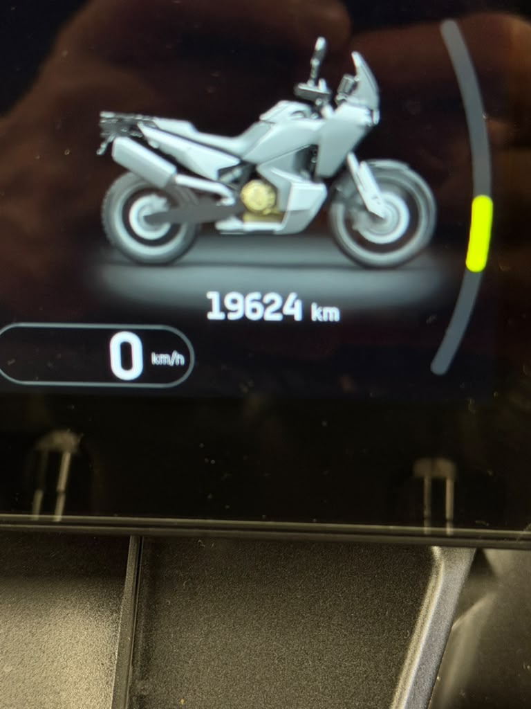 2023 Husqvarna Norden 901 - Image 2