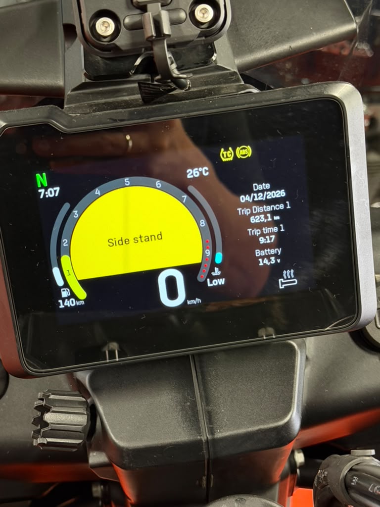 2023 Husqvarna Norden 901 - Image 8