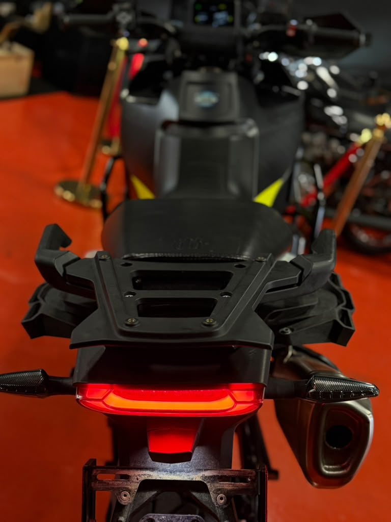 2023 Husqvarna Norden 901 - Image 7