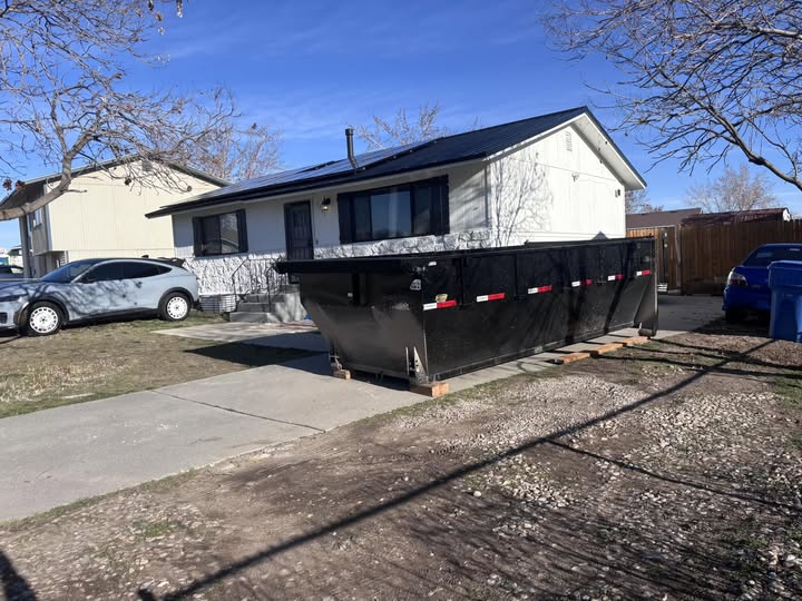 801200DUMP 15-yard dumpster