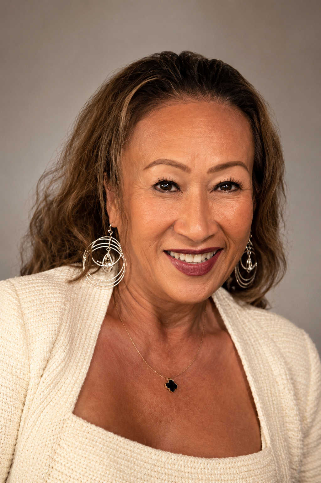 Yvonne Tran professional portrait