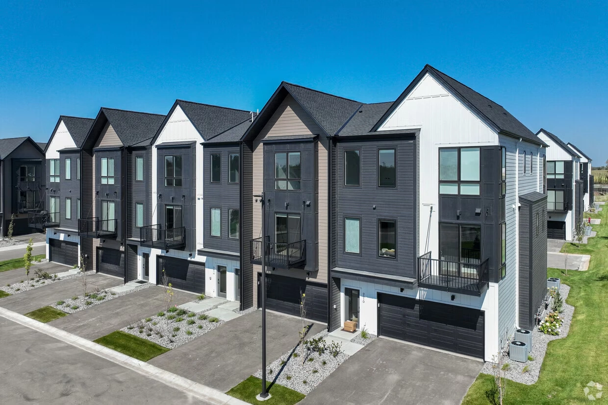 Townhouse exterior in Toronto, Ontario