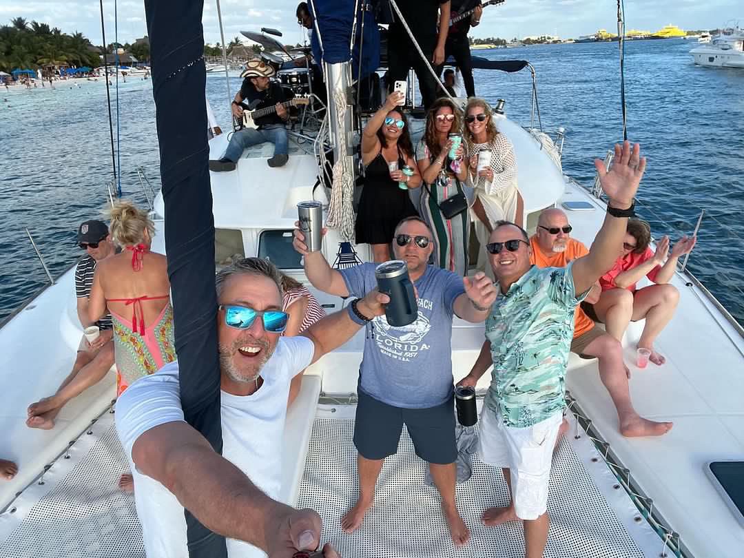 sunset catamaran cruise isla mujeres