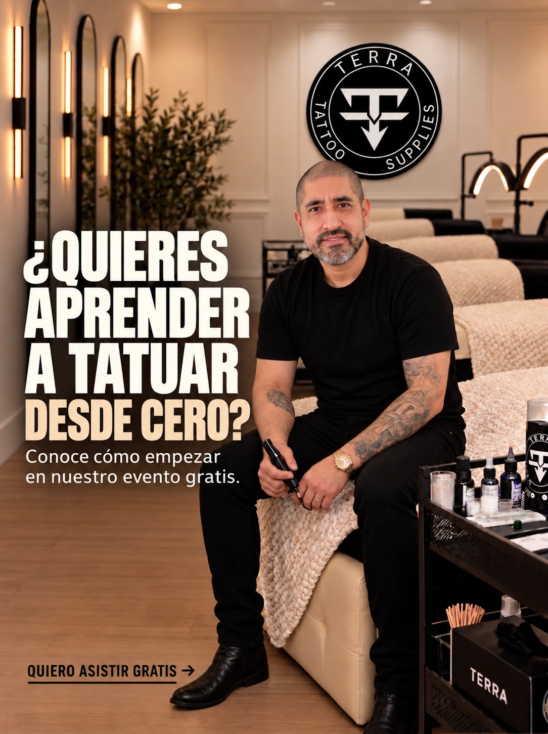 Jorder, tatuador con 30 años de experiencia, en Terra Tattoo Supplies Hialeah