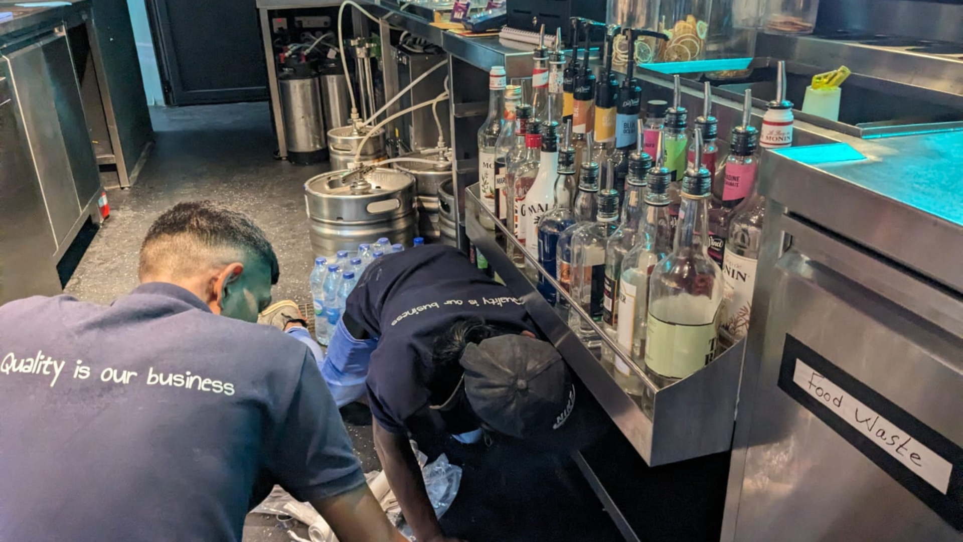 Bar Sink Maintenance