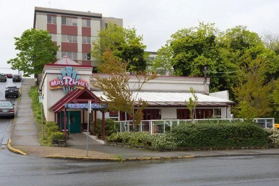 Mrs. Riches Restaurant storefront on Fraser Street in Nanaimo