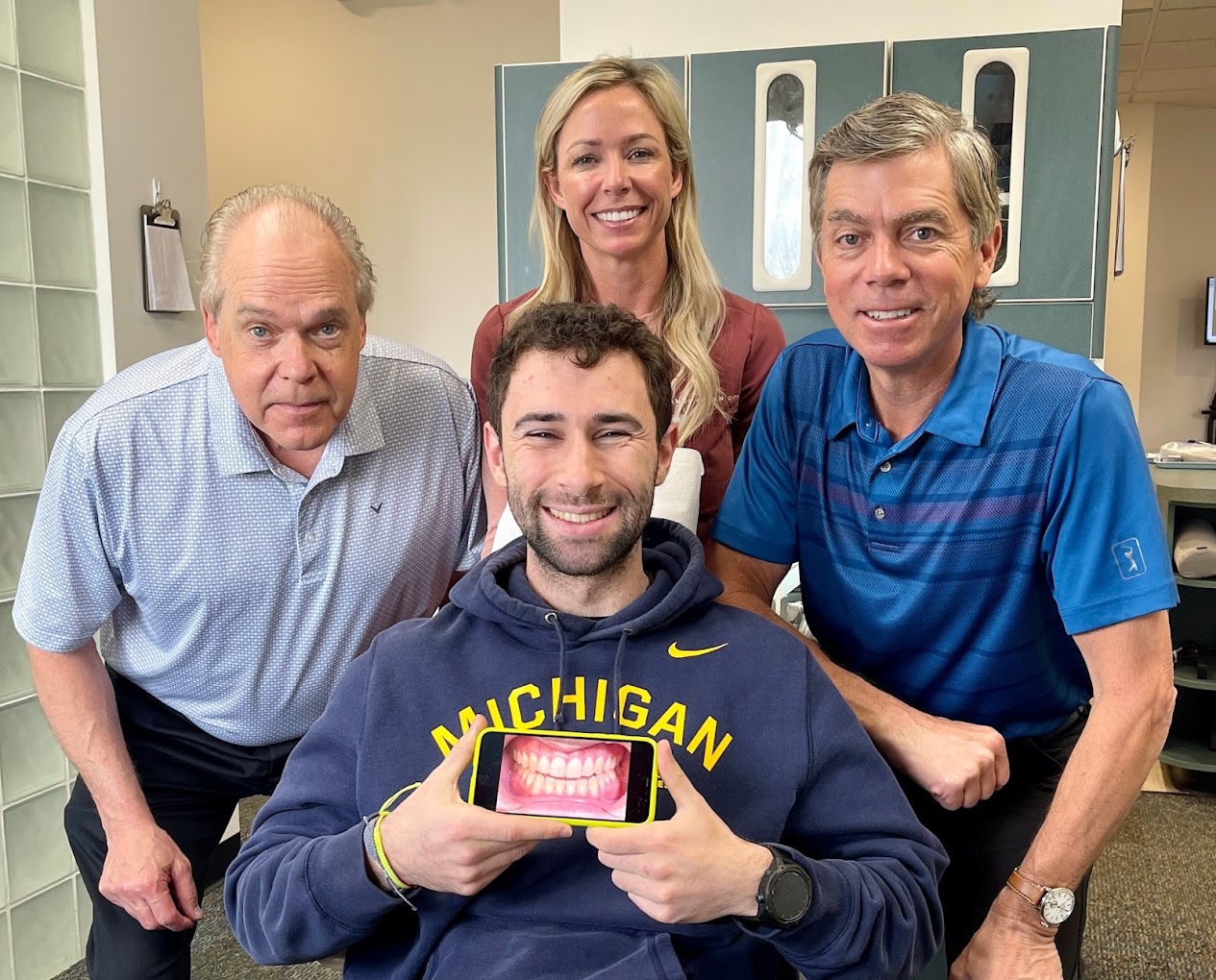 James Olsen DDS smile gallery — case 1